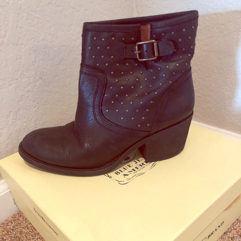Lucky brand booties! Great condition!